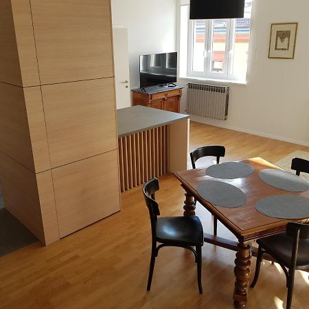 Apartmani Seven App 萨格勒布 外观 照片